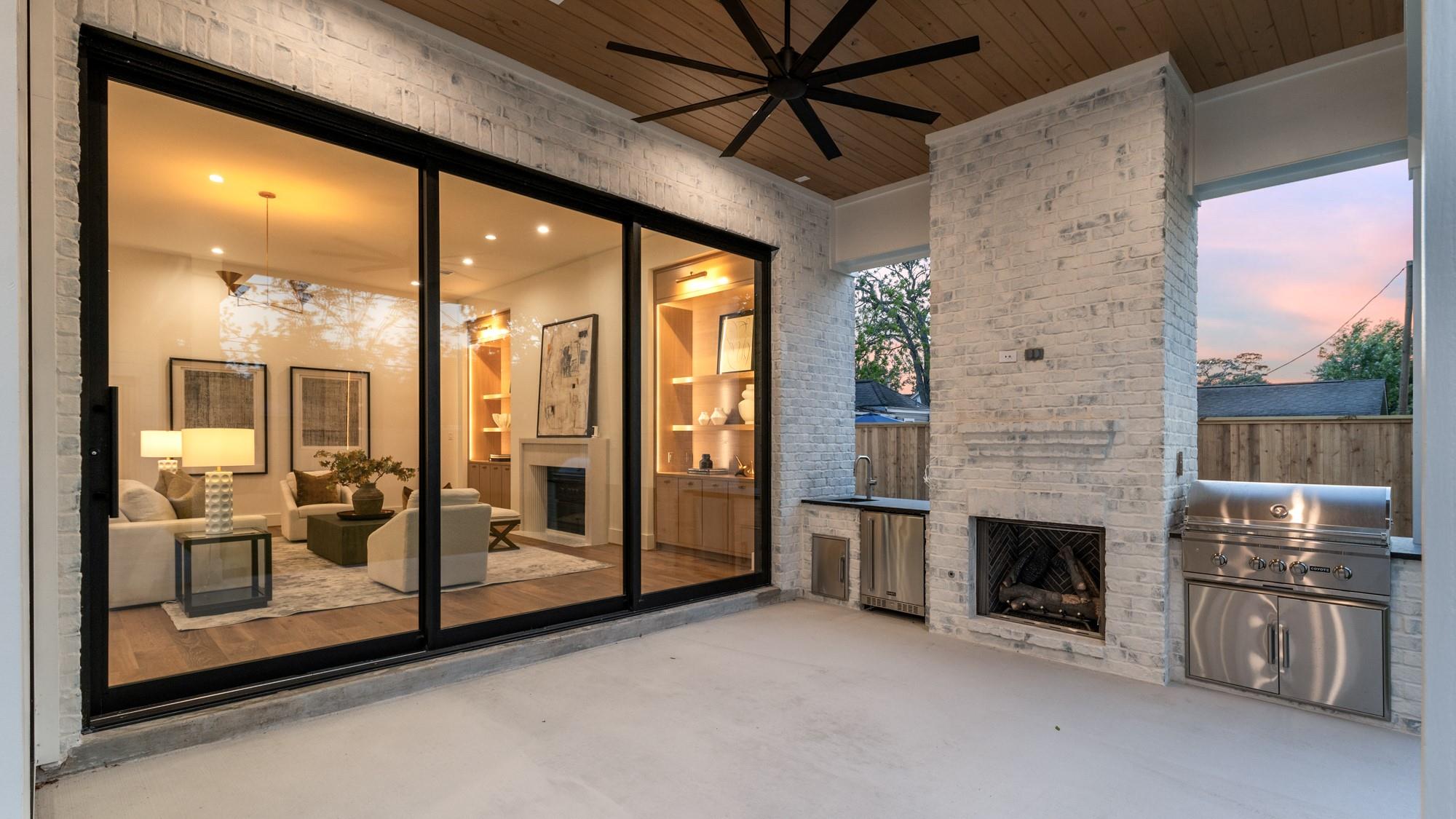 216 W 31st Street