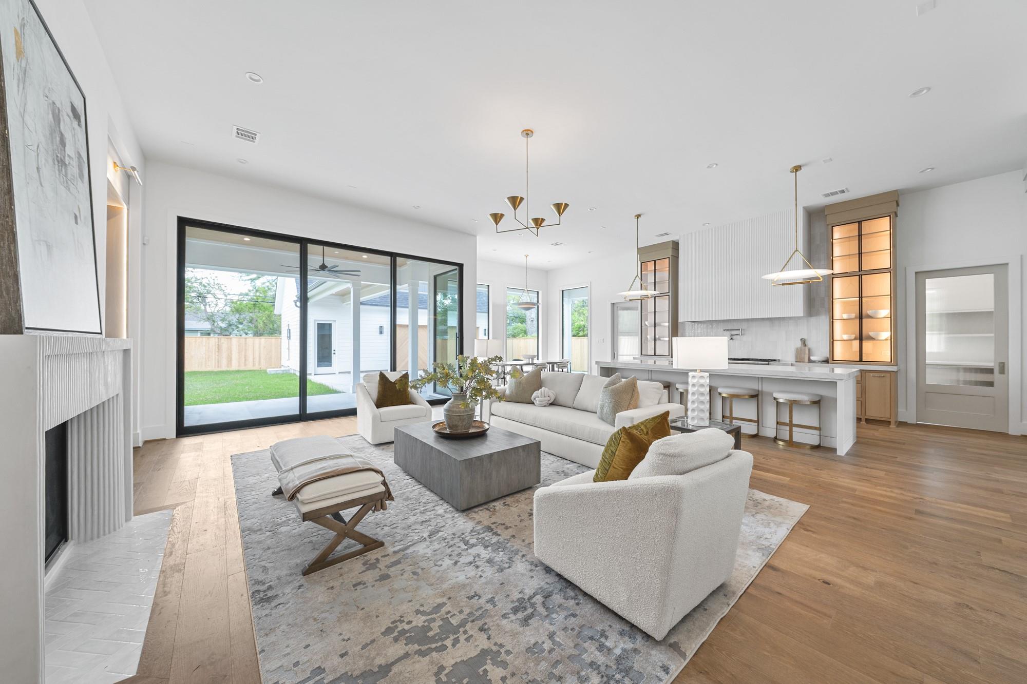 216 W 31st Street