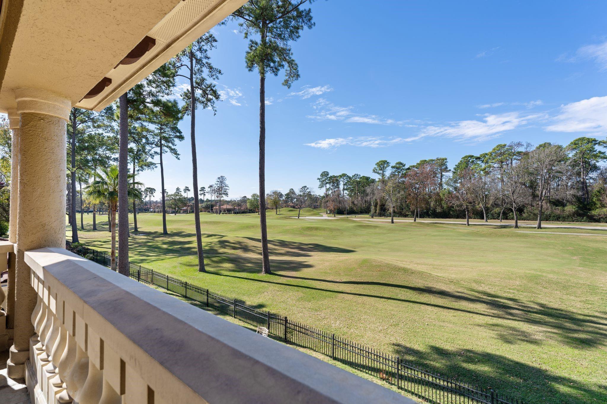 16502 Glorietta Turn