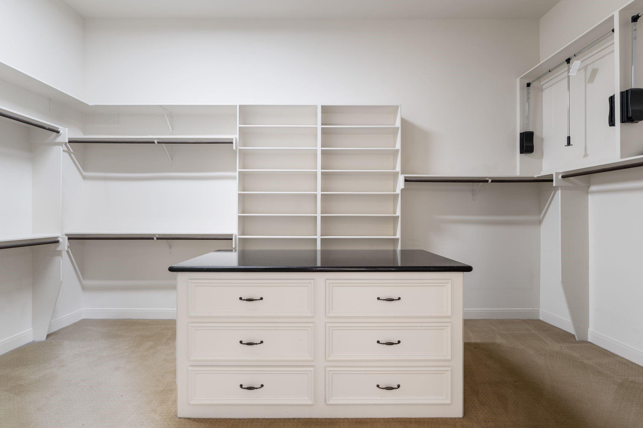 16502 Glorietta Turn