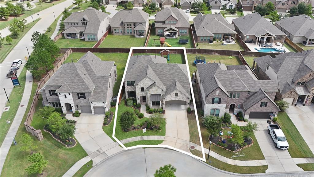 27105 Madeline Lake Circle