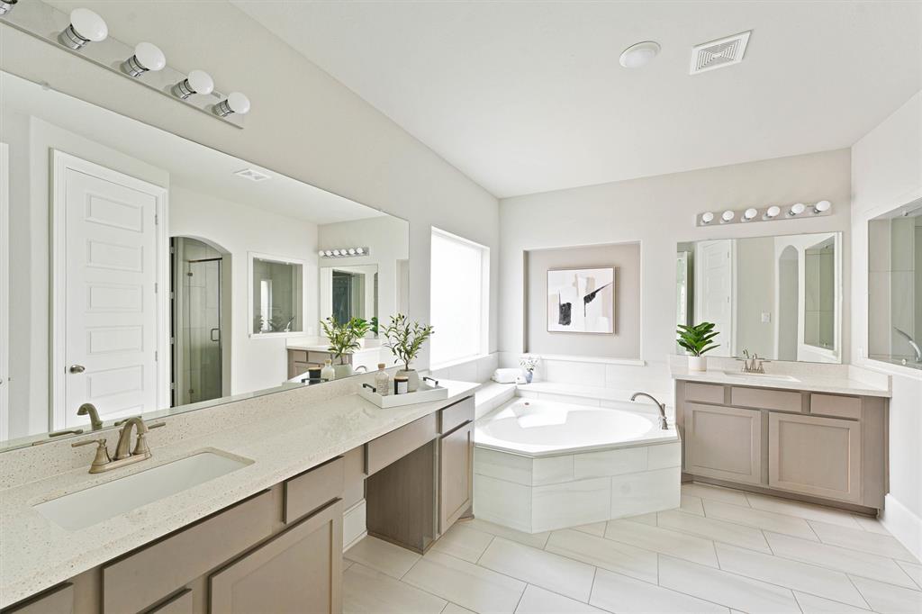 27105 Madeline Lake Circle