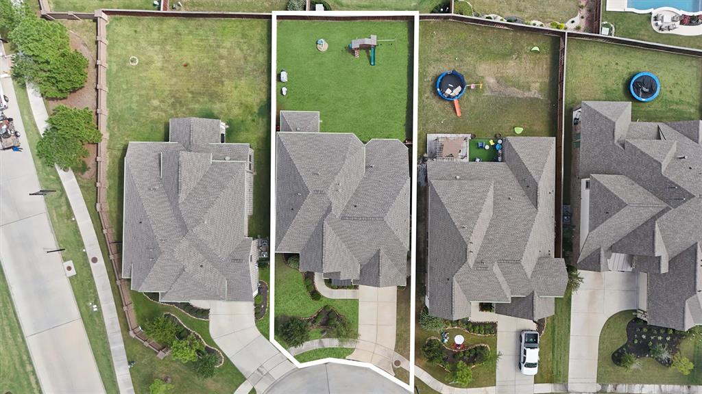 27105 Madeline Lake Circle