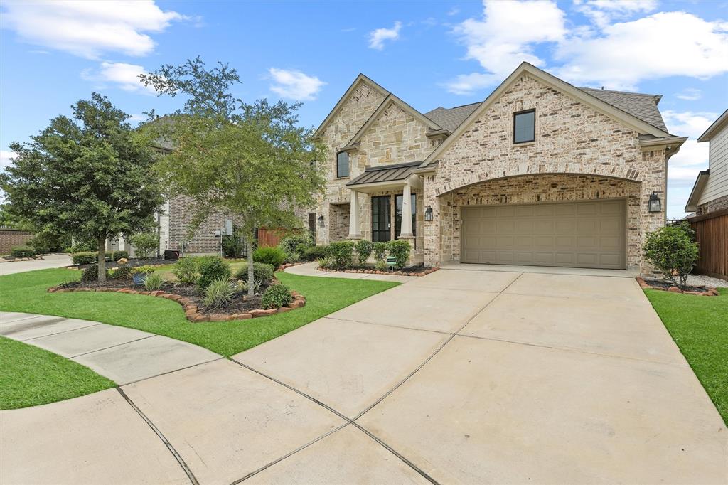 27105 Madeline Lake Circle