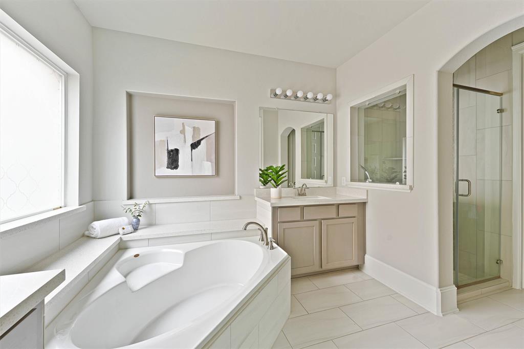27105 Madeline Lake Circle