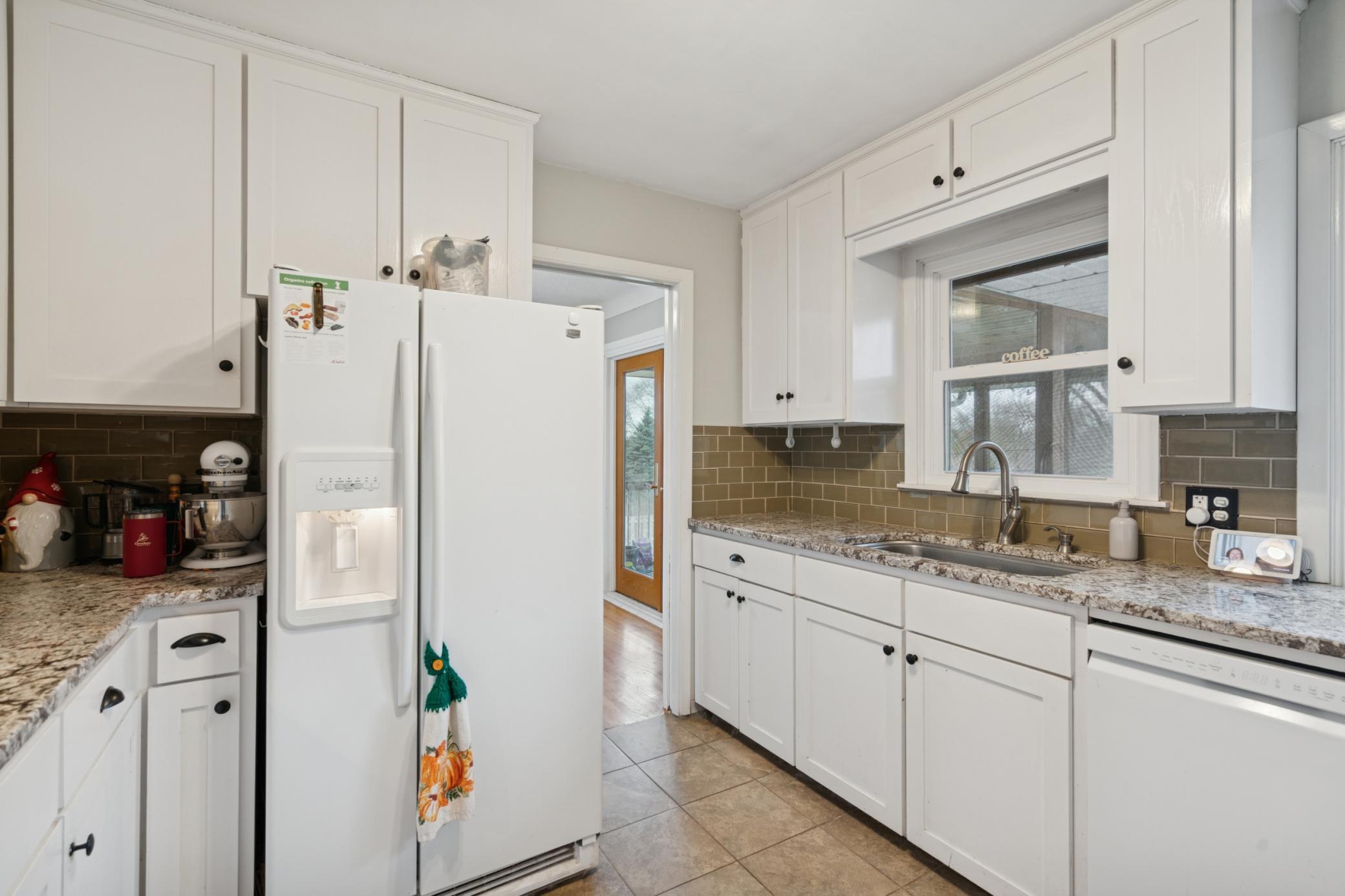 635 Ivy Falls Avenue