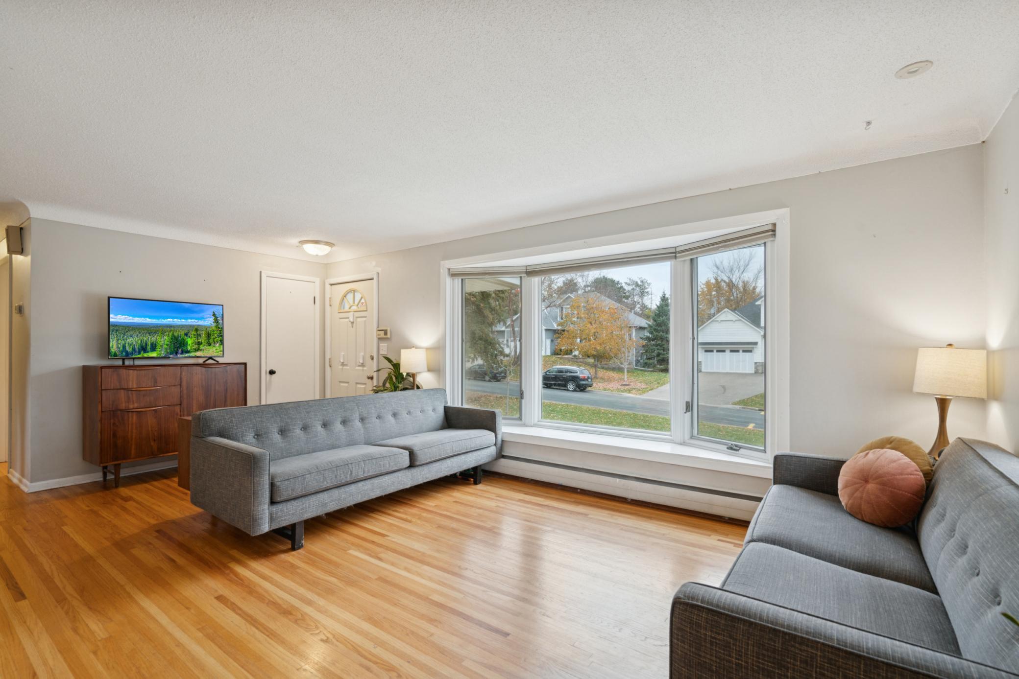 635 Ivy Falls Avenue