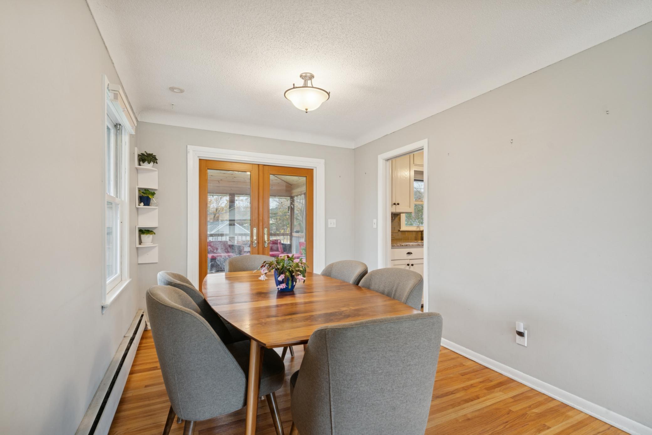 635 Ivy Falls Avenue