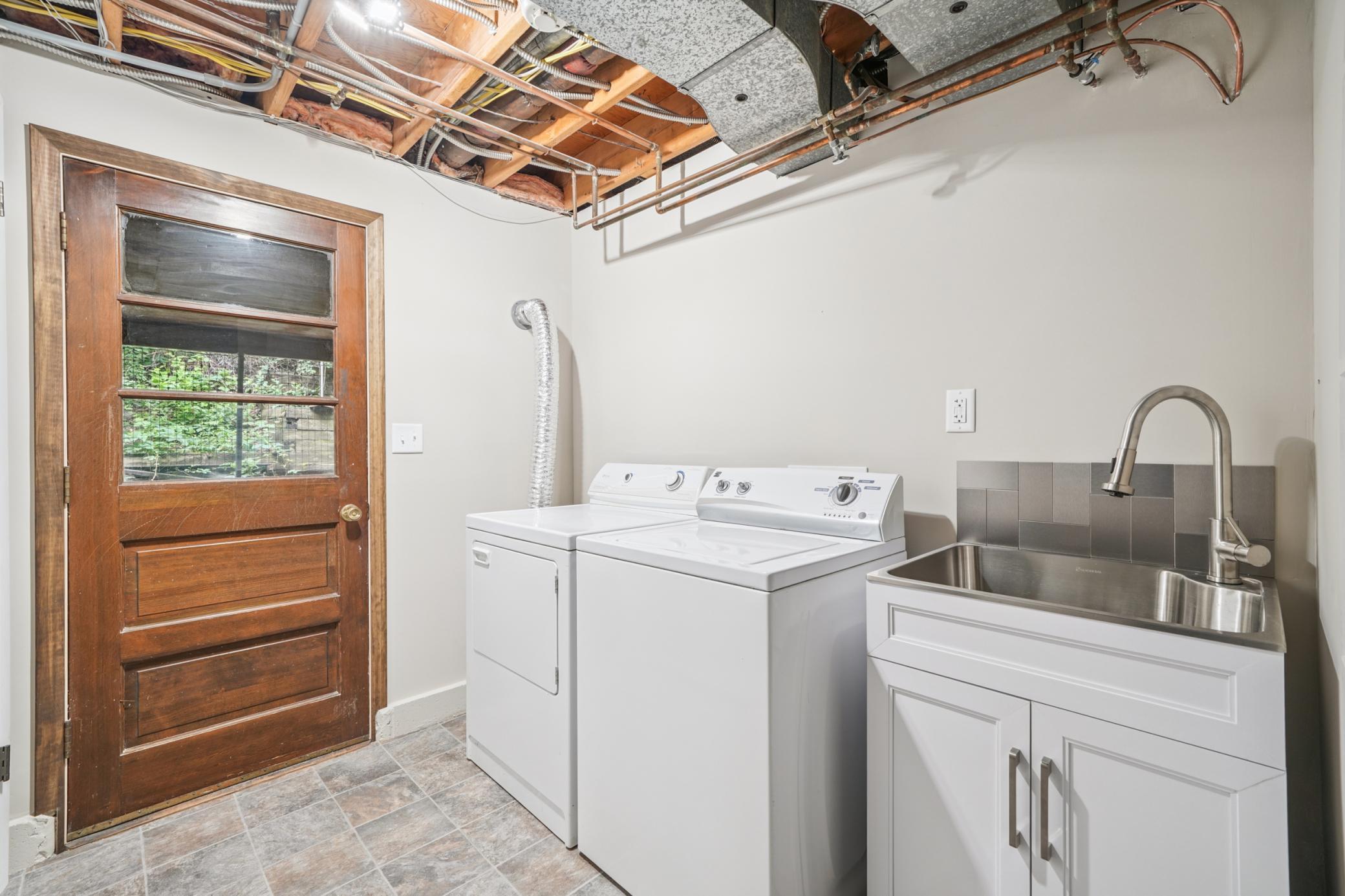 9001 Poplar Bridge Road