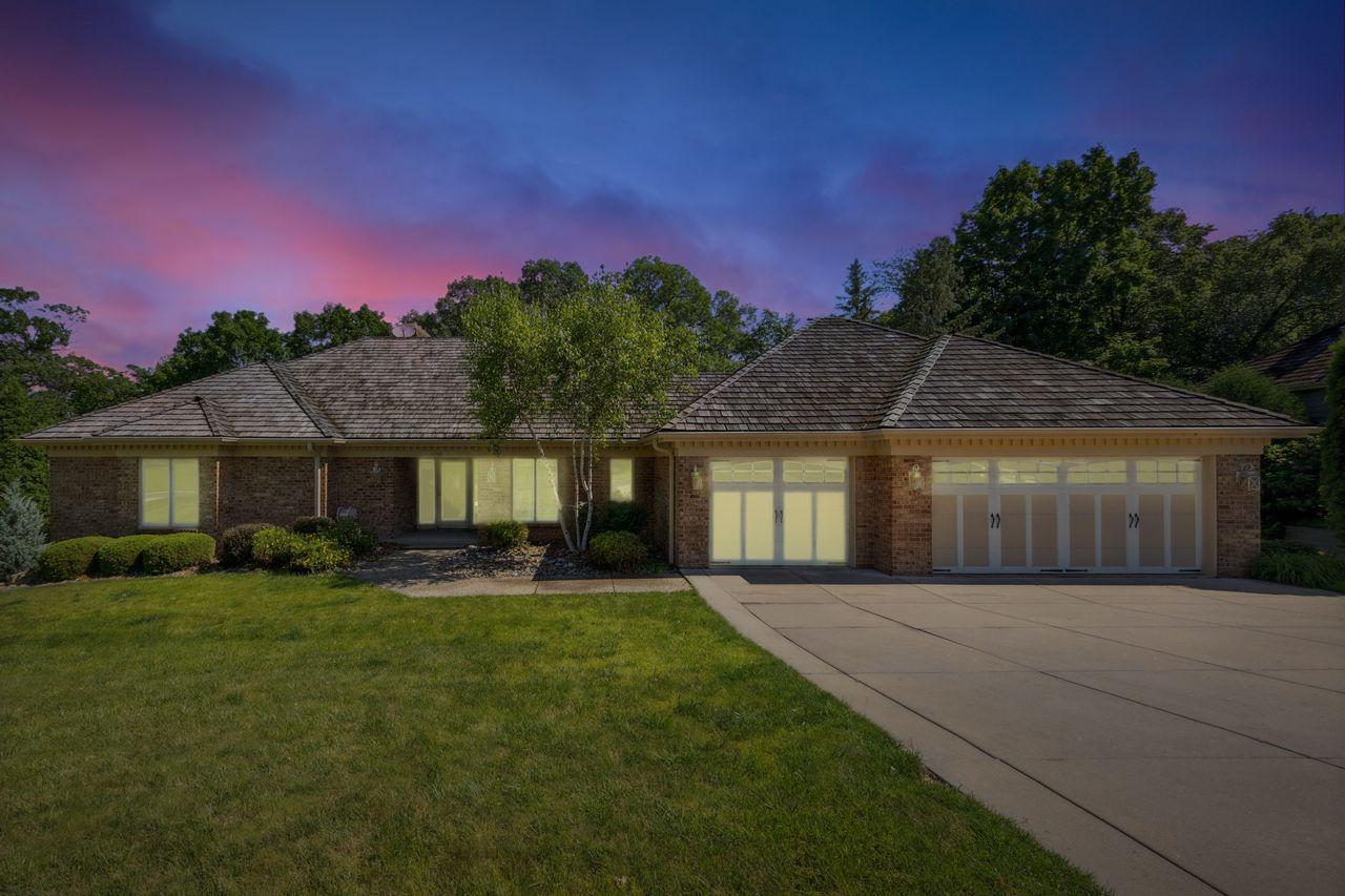 10752 Mount Curve Road