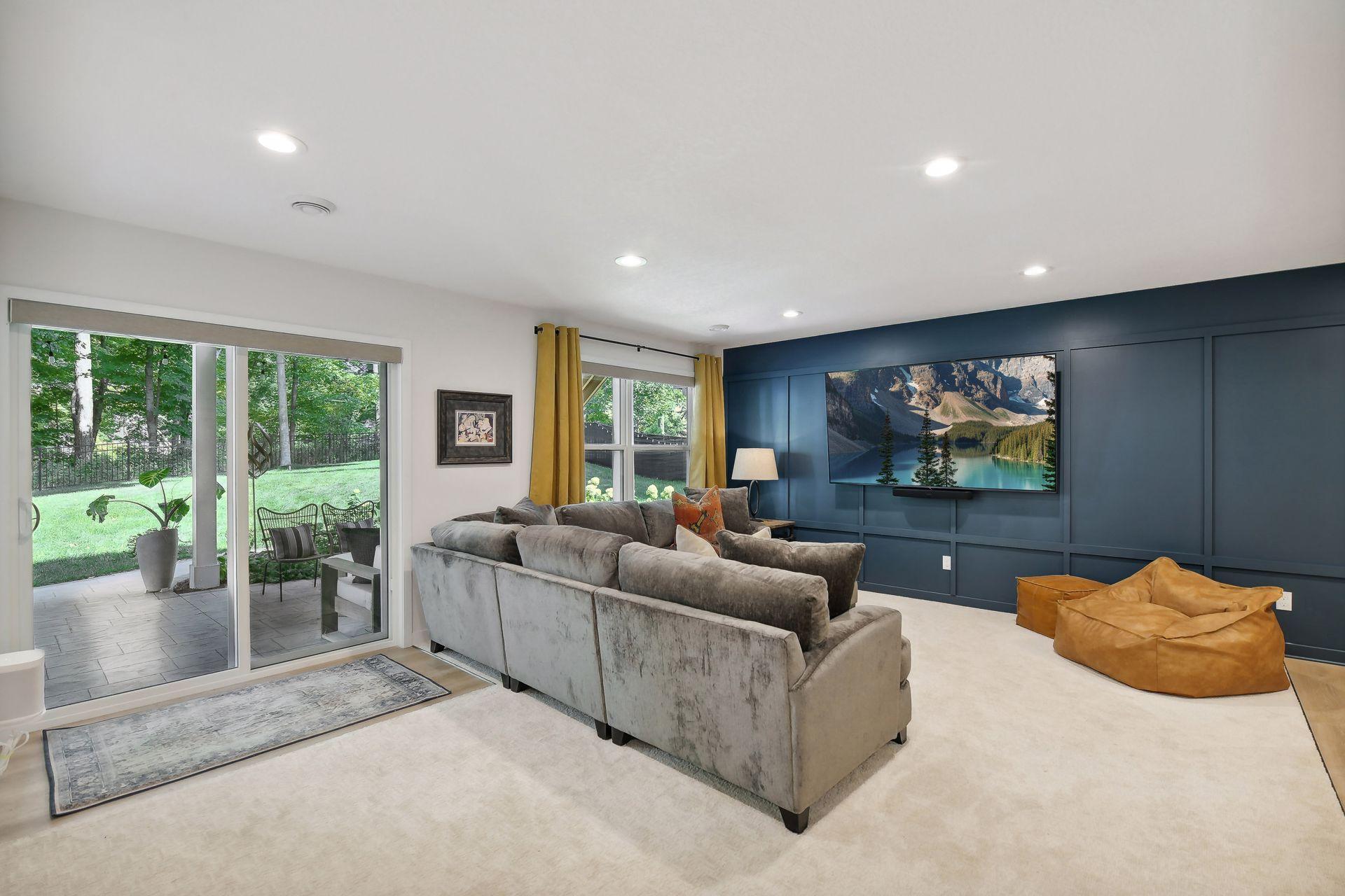 4282 Creekside Way