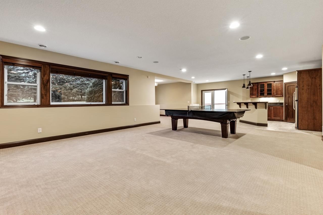 7060 millcreek Lane N