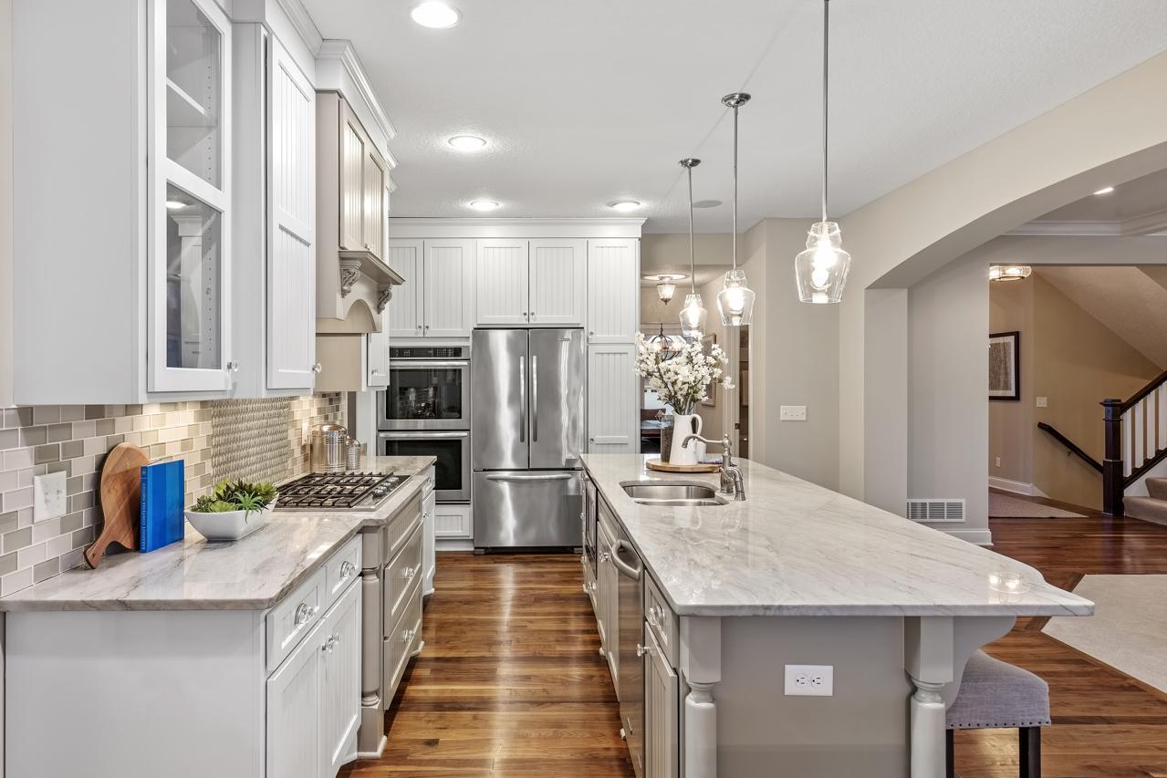 7060 millcreek Lane N