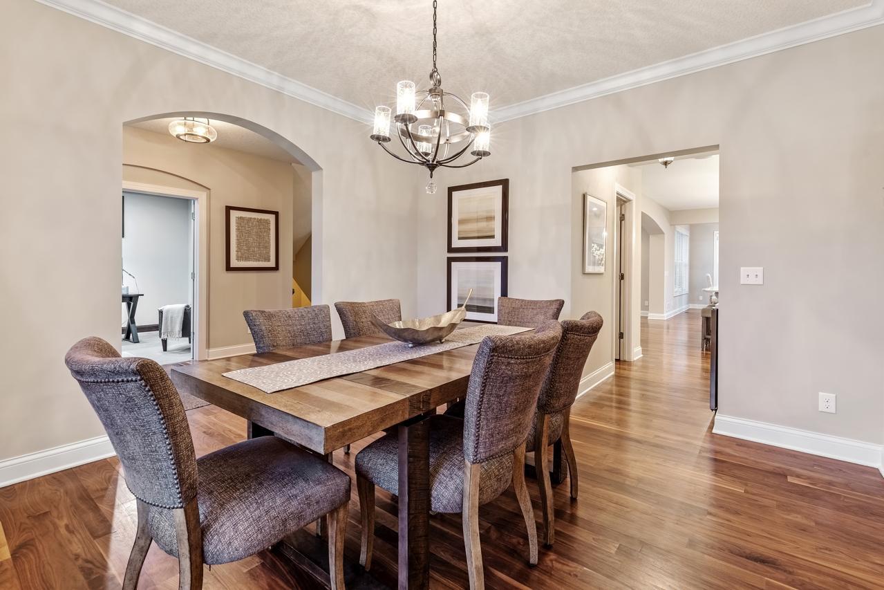 7060 millcreek Lane N