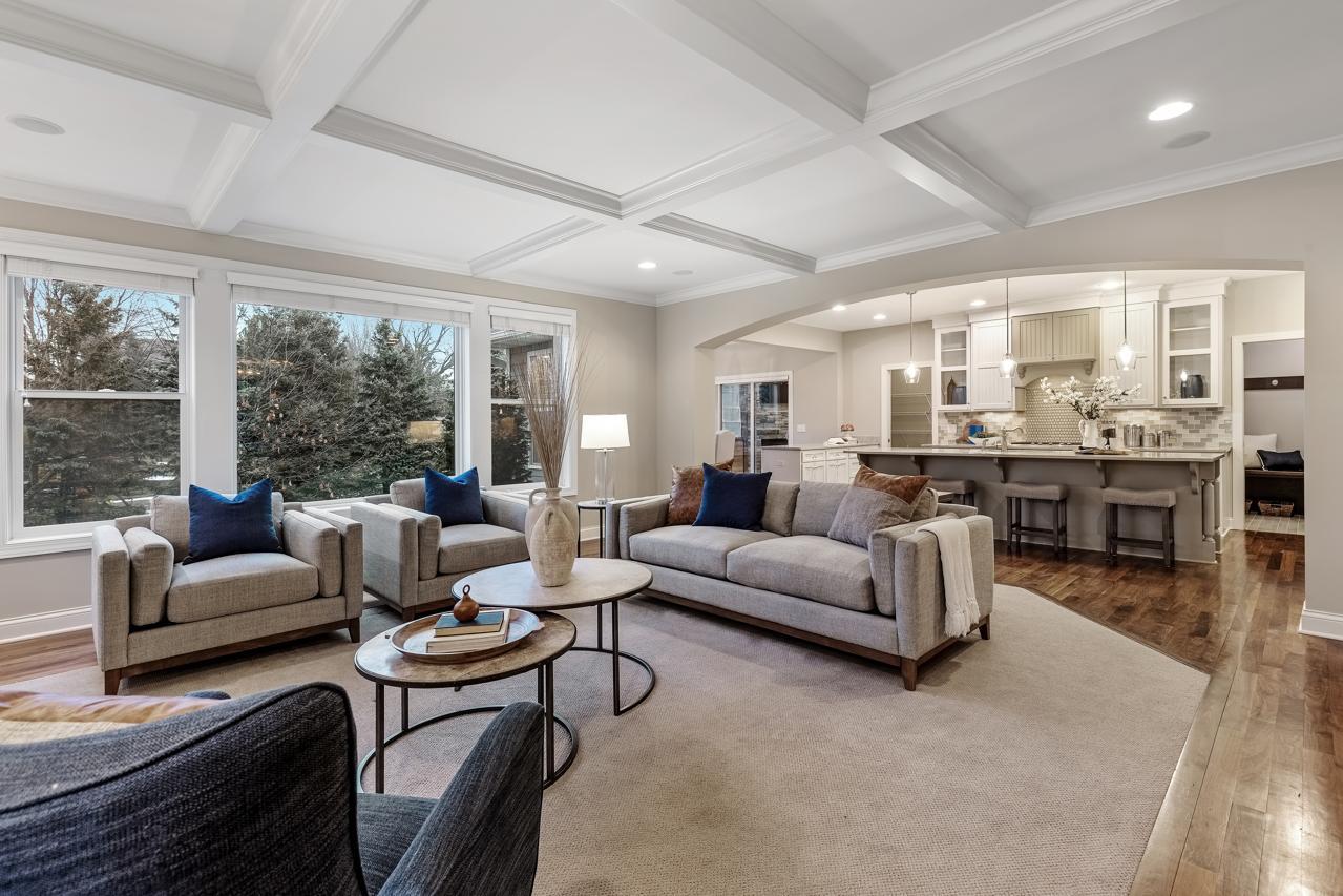 7060 millcreek Lane N