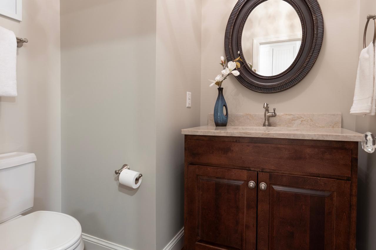 7060 millcreek Lane N