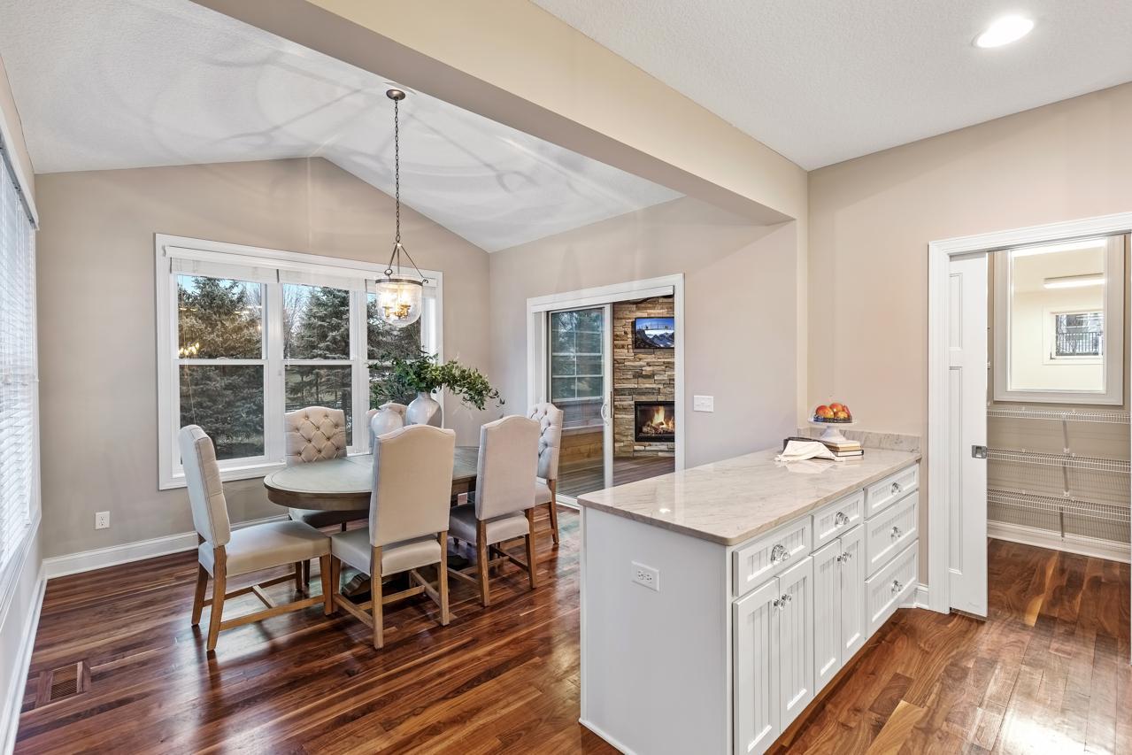 7060 millcreek Lane N