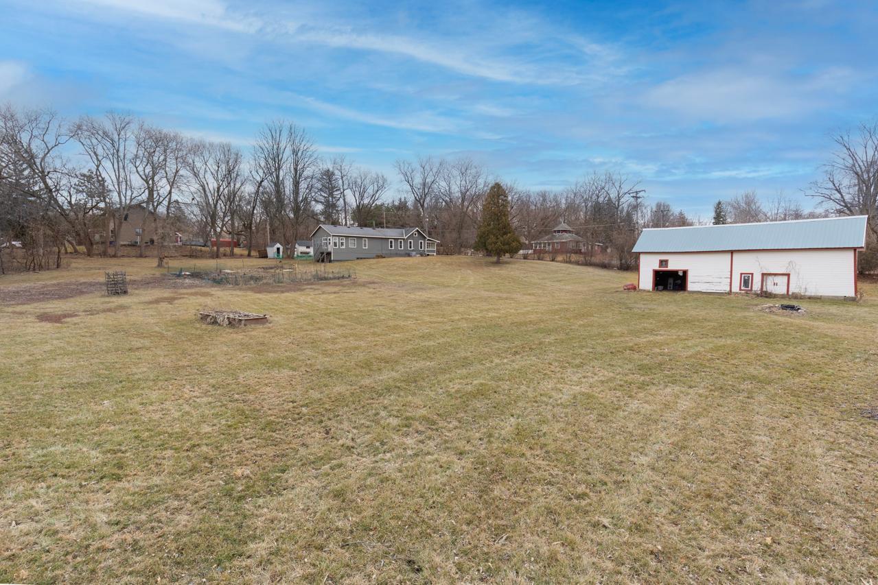 25480 Smithtown Road