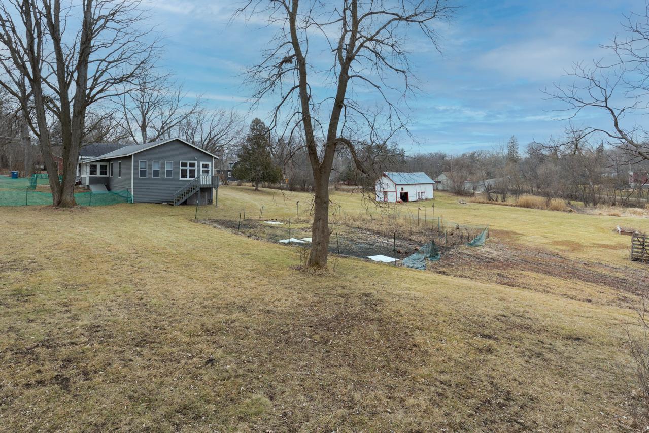 25480 Smithtown Road