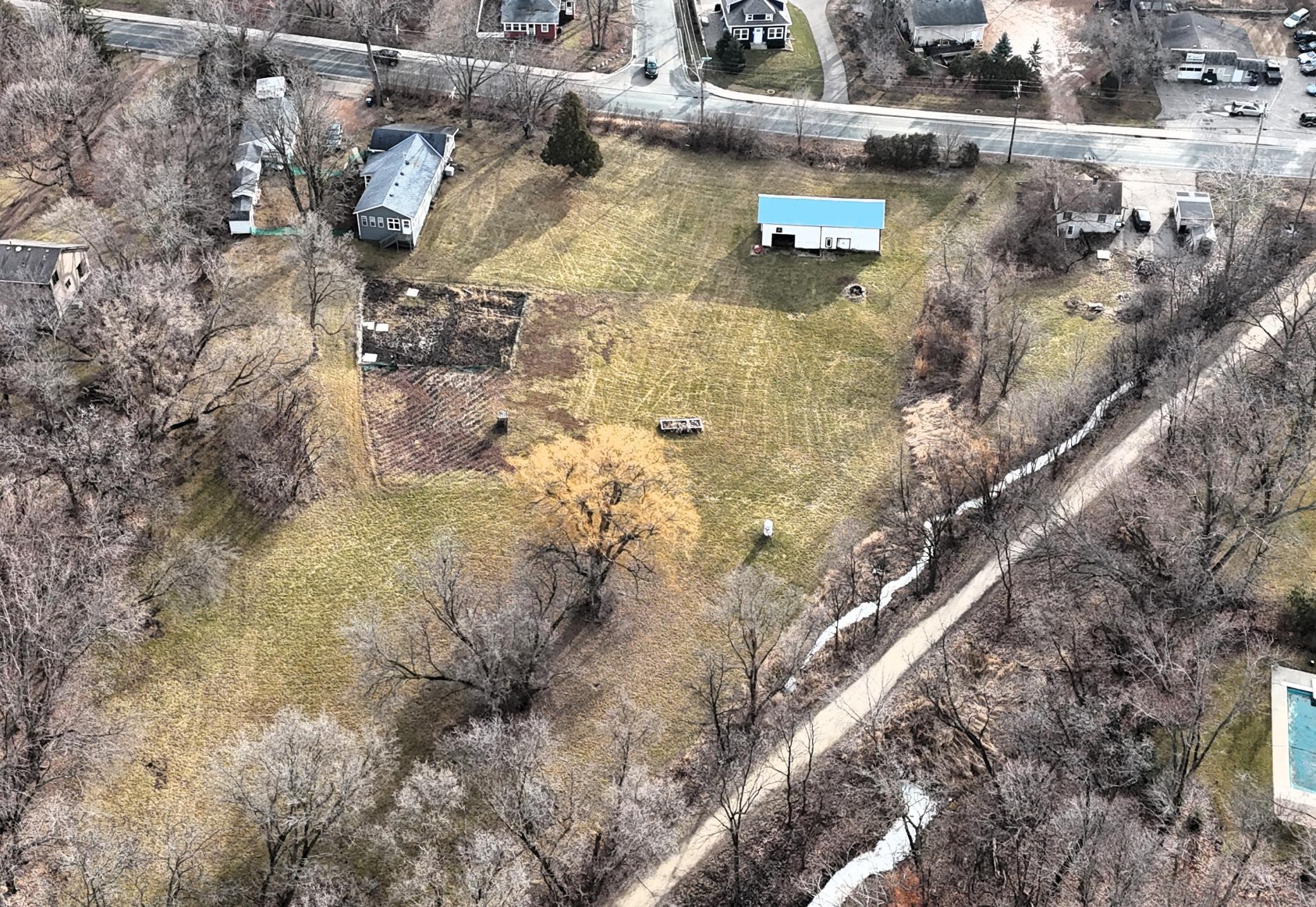 25480 Smithtown Road