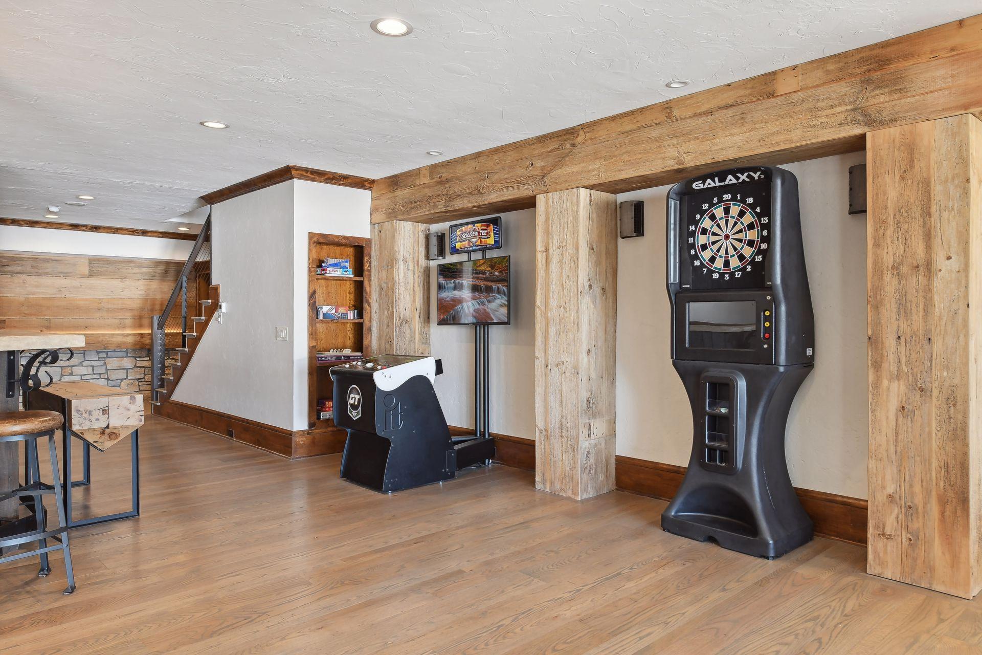 8825 Ridge Ponds Drive