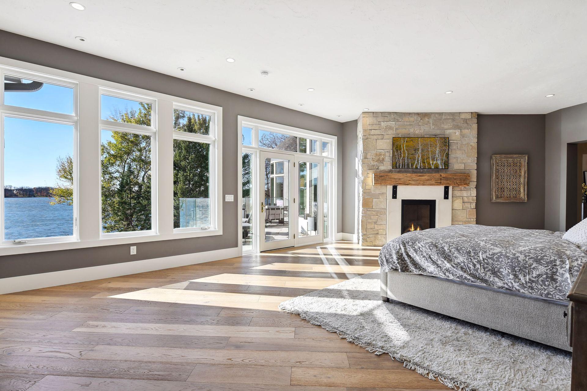 8825 Ridge Ponds Drive