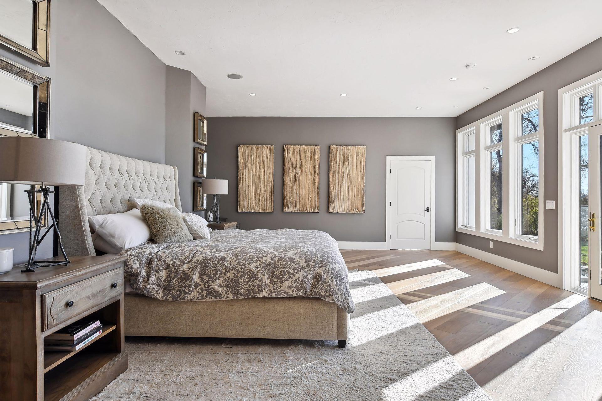 8825 Ridge Ponds Drive