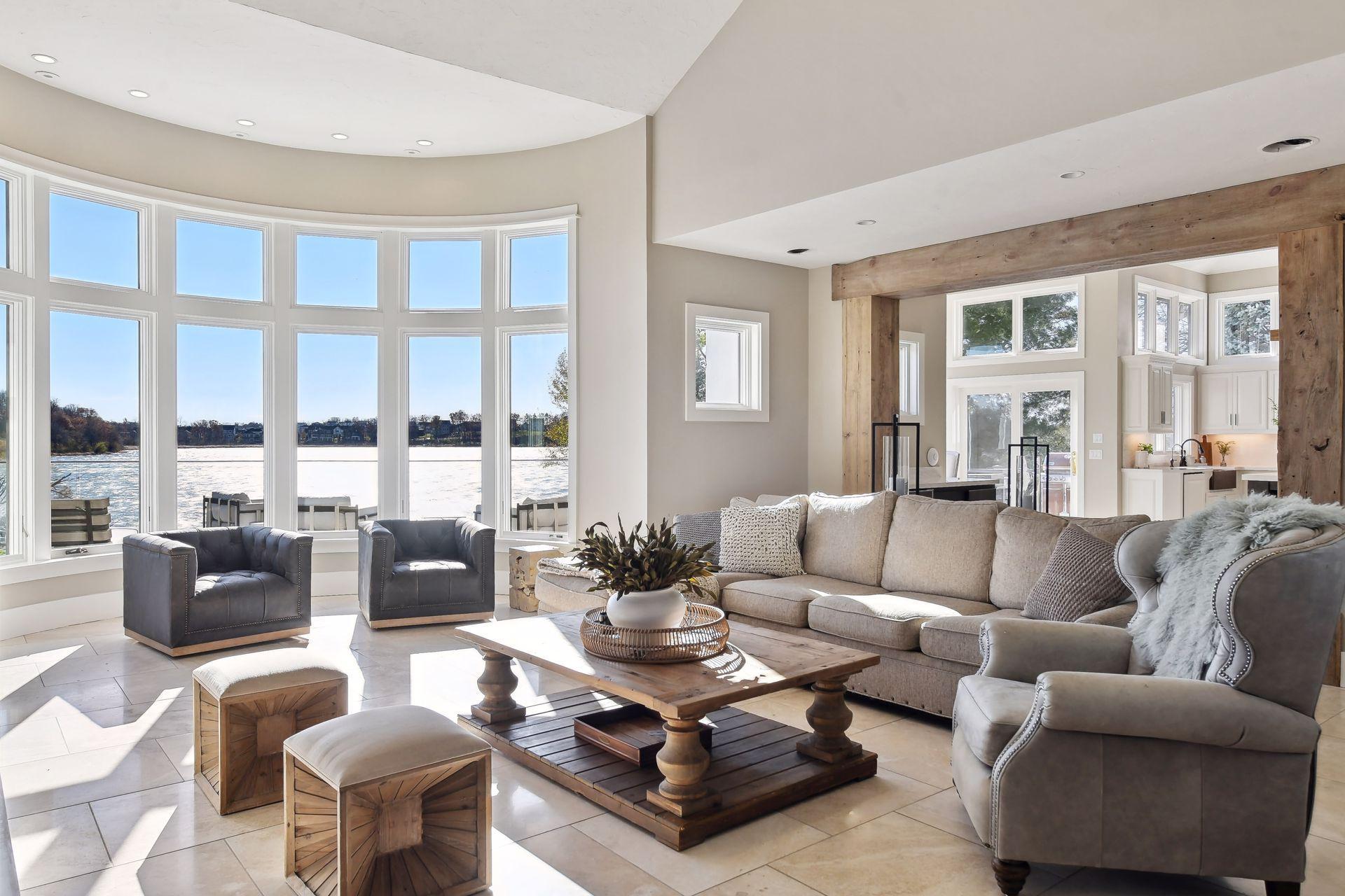 8825 Ridge Ponds Drive