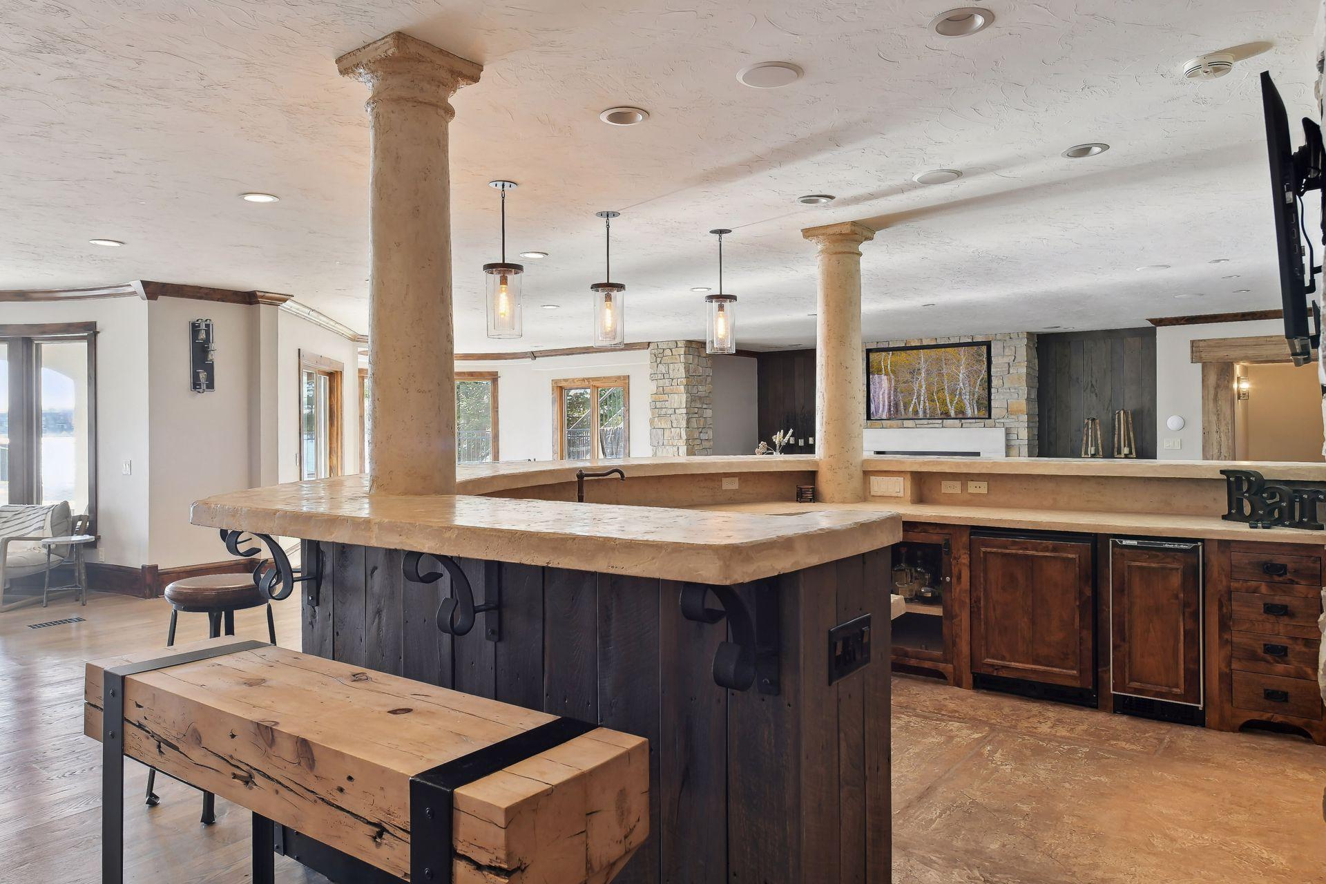 8825 Ridge Ponds Drive