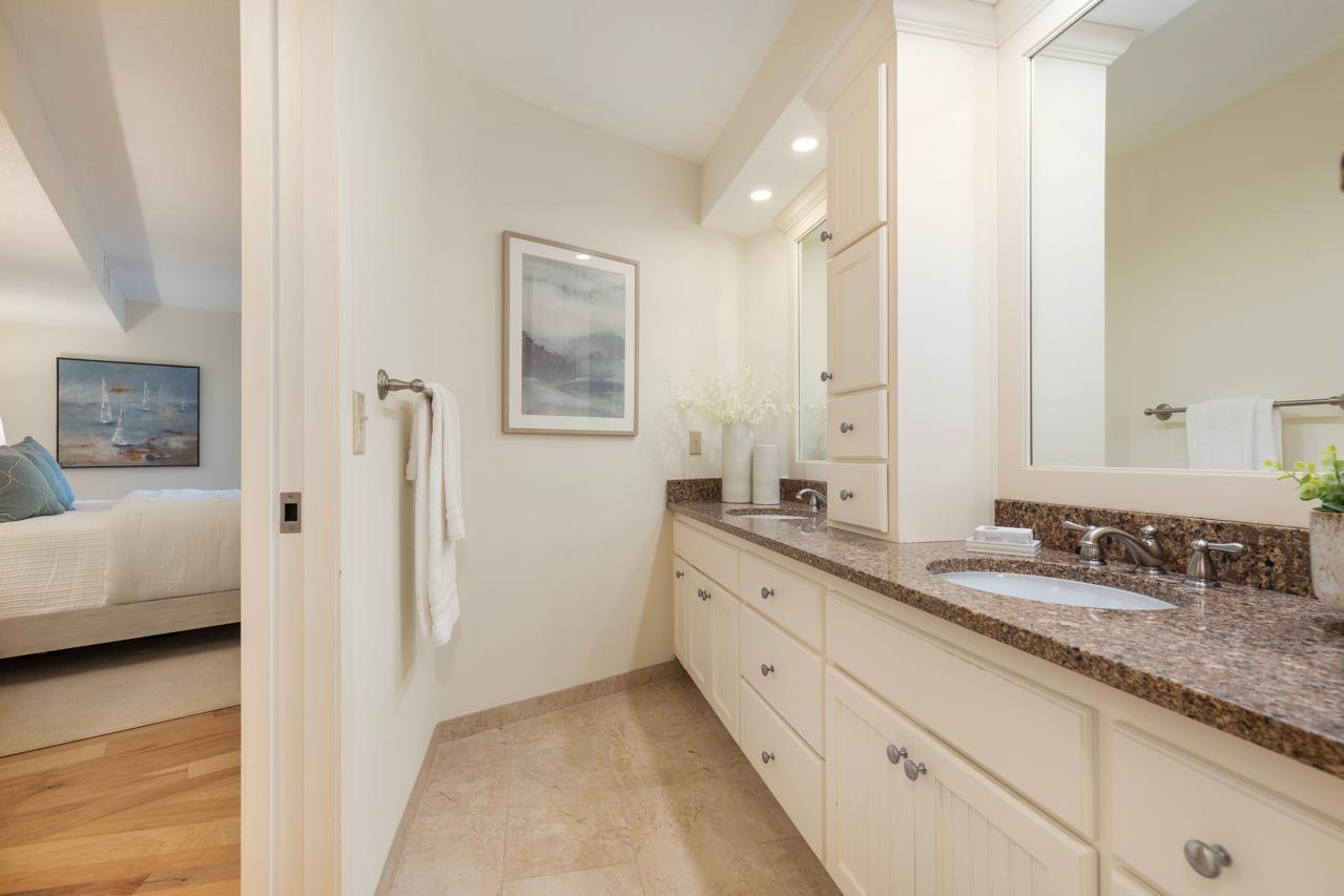 603 Lake Street Unit: 118