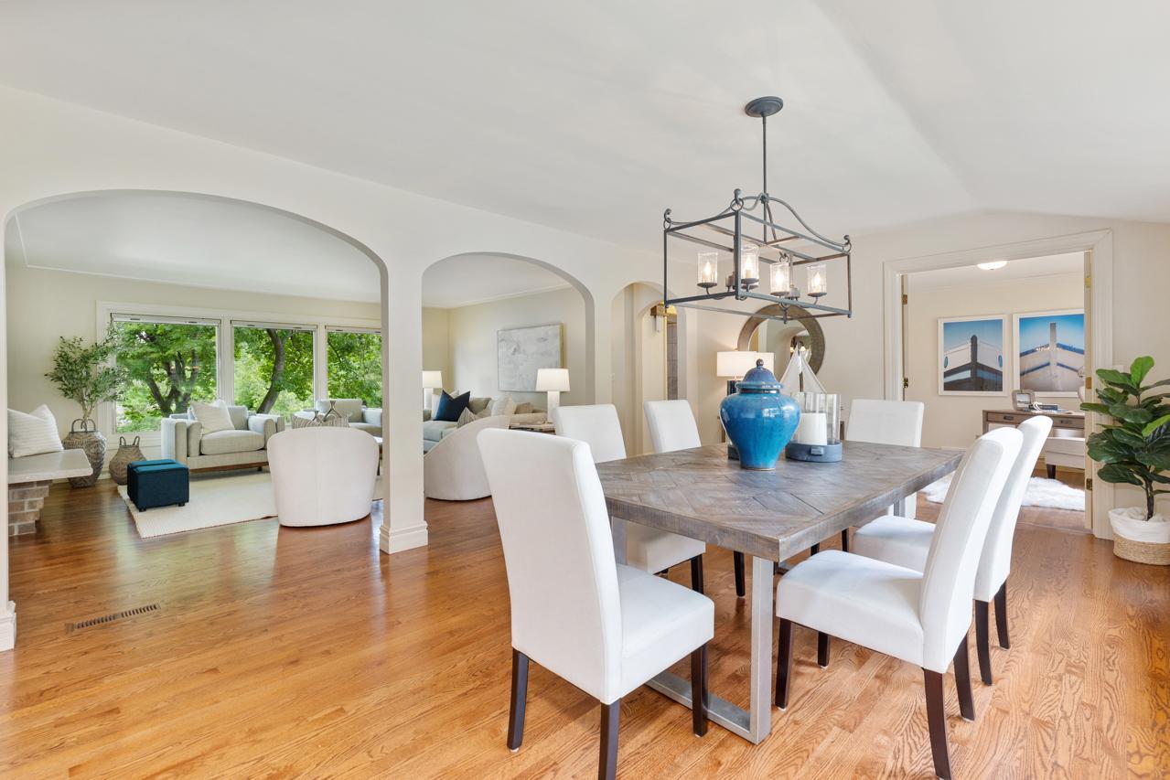 810 Smithtown Terrace