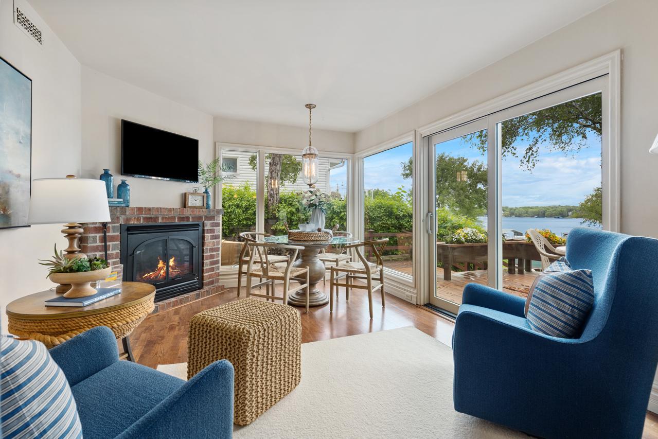 810 Smithtown Terrace