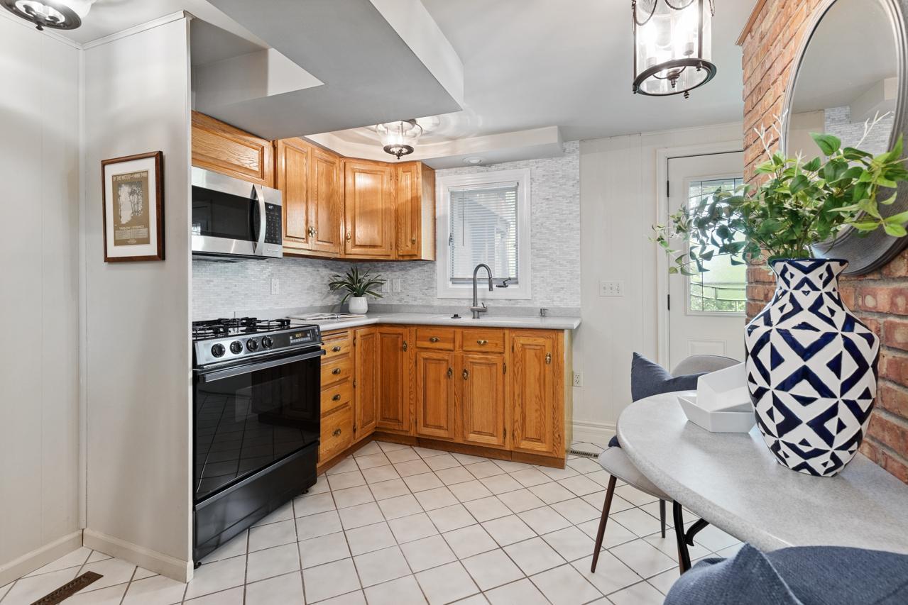 810 Smithtown Terrace