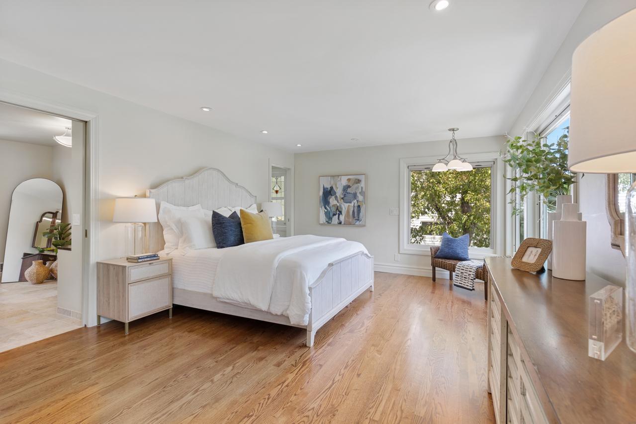 810 Smithtown Terrace