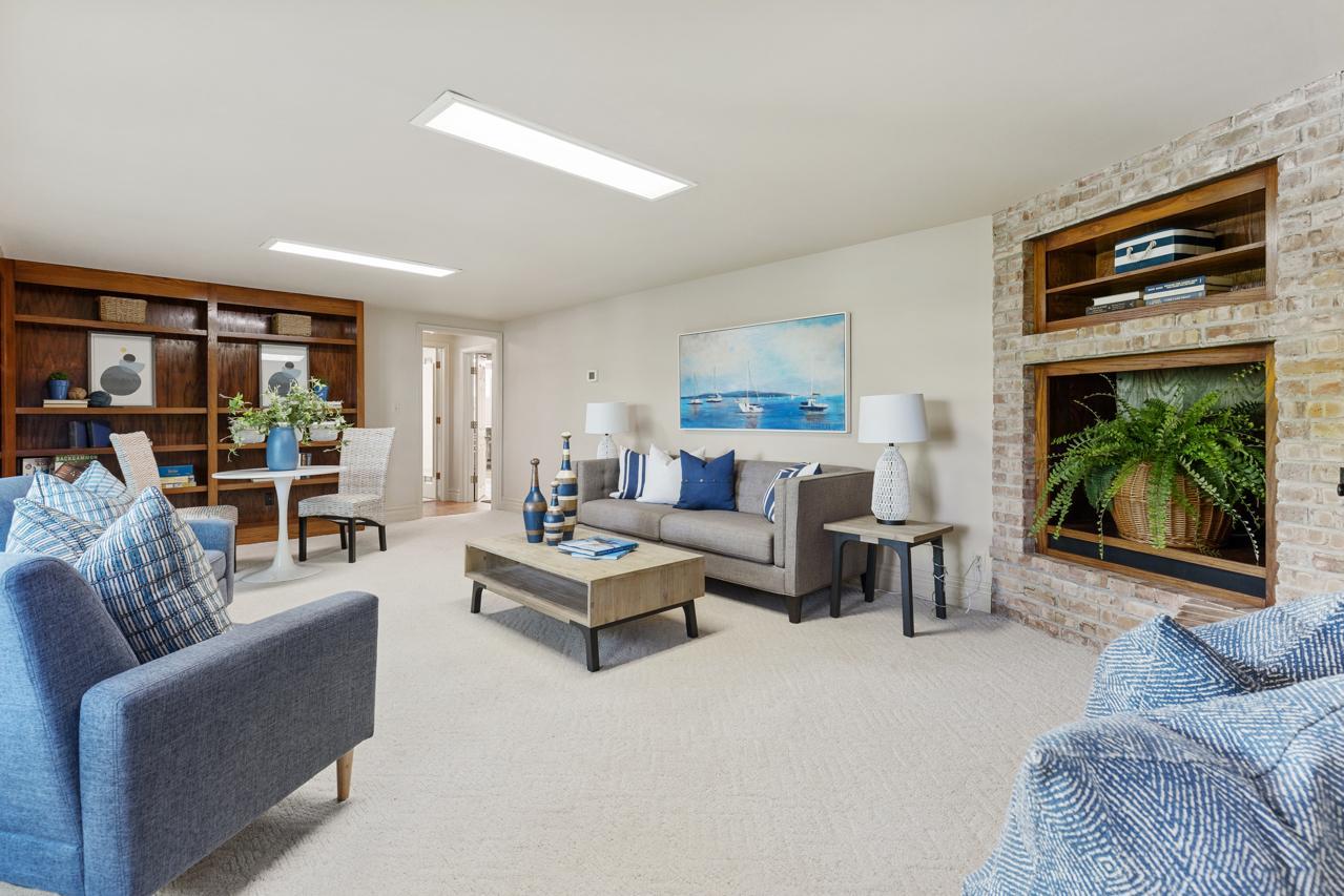 810 Smithtown Terrace