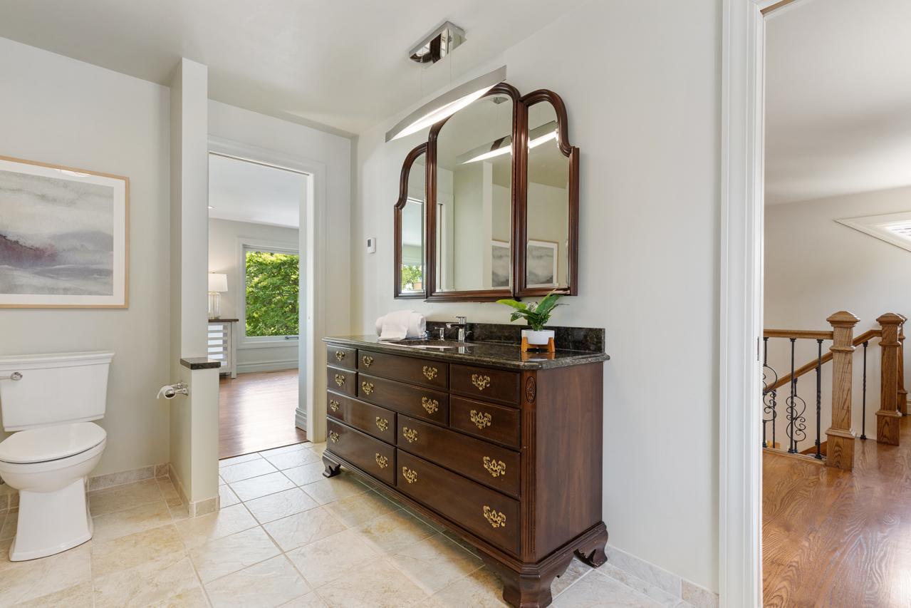 810 Smithtown Terrace