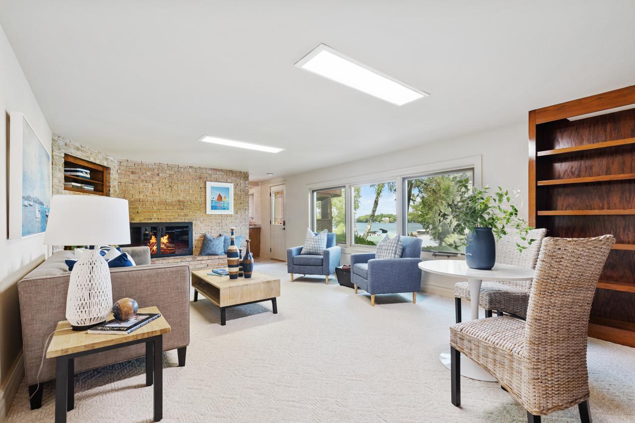 810 Smithtown Terrace