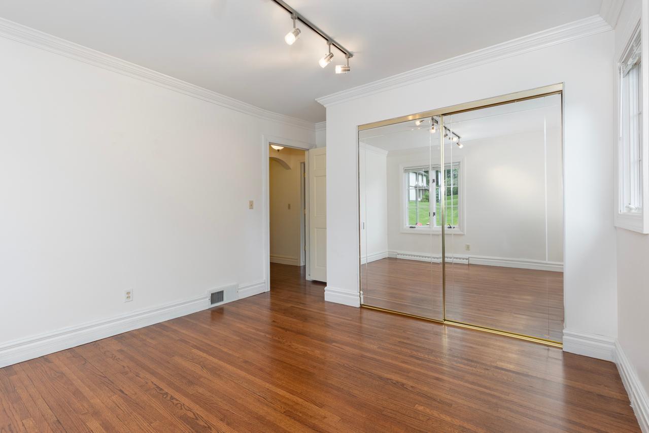 810 Smithtown Terrace