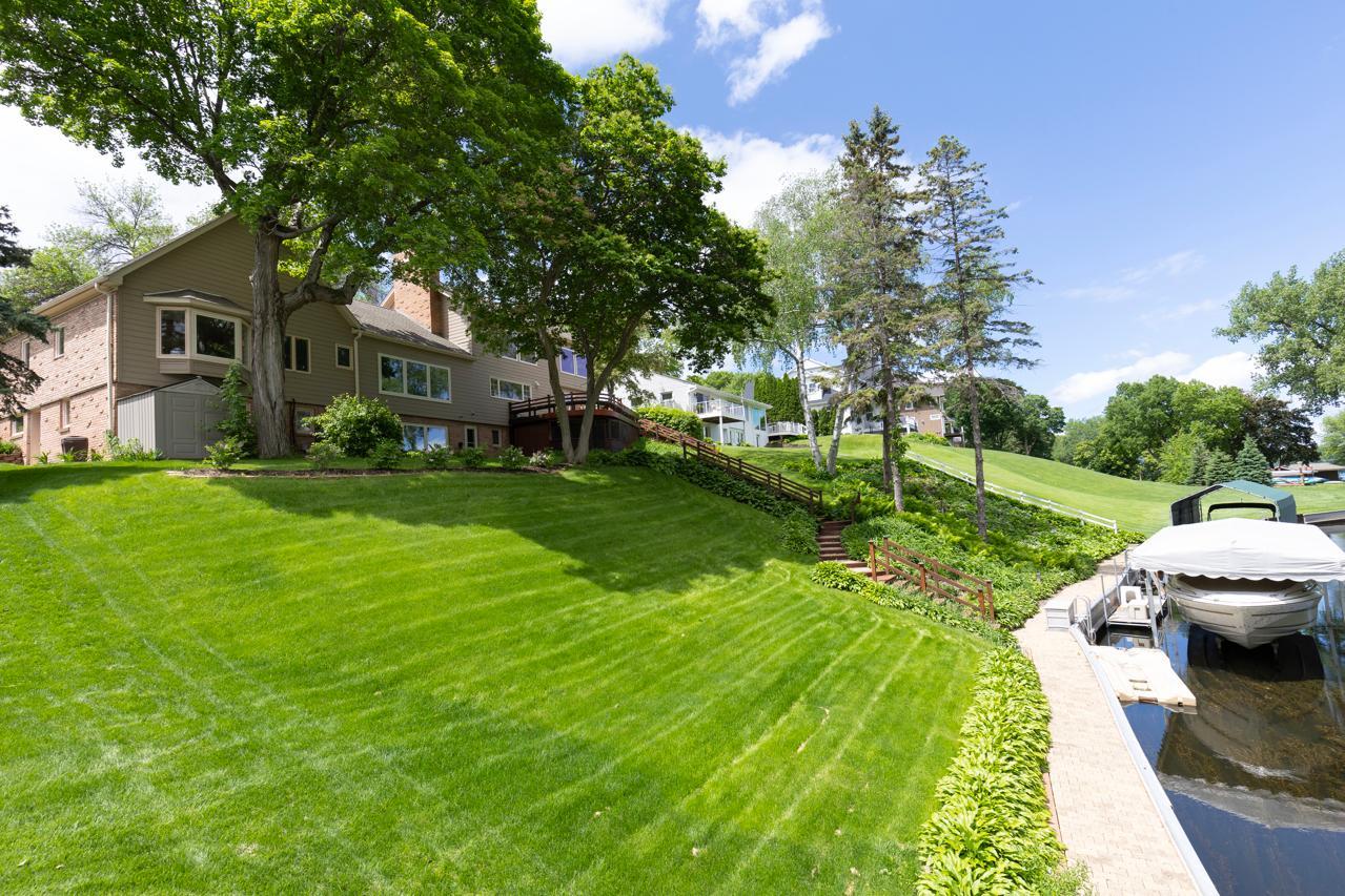 810 Smithtown Terrace