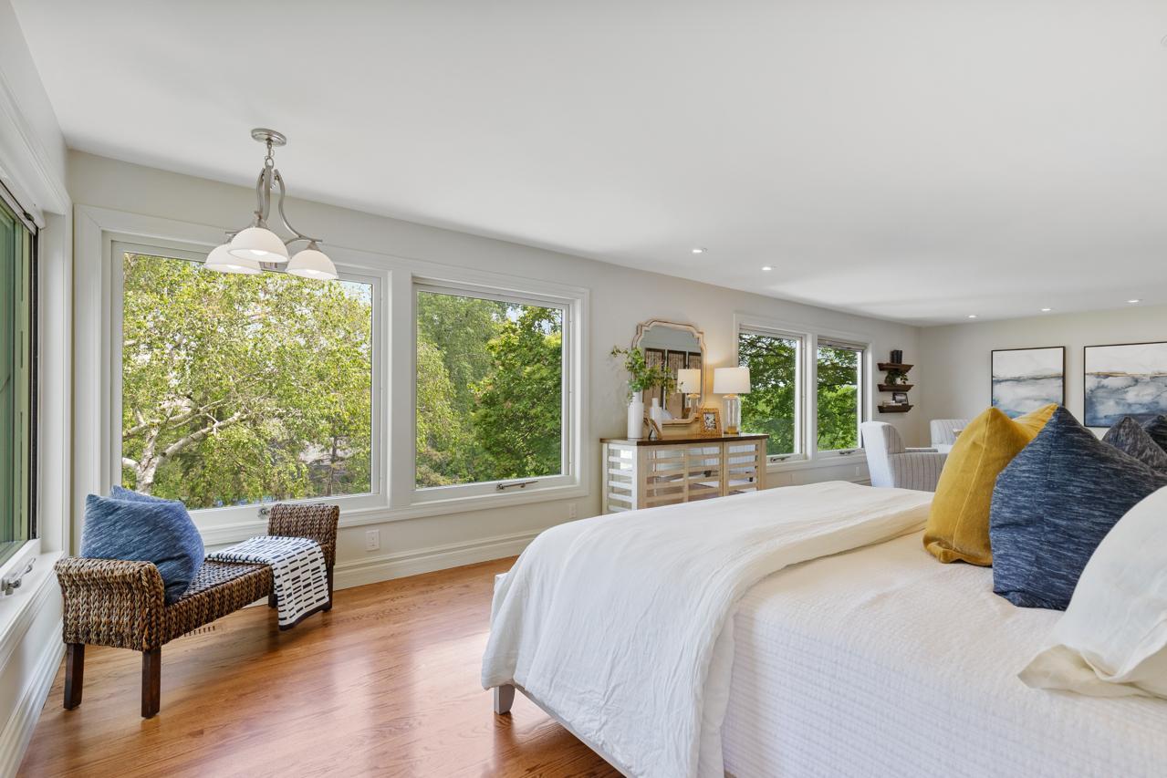 810 Smithtown Terrace