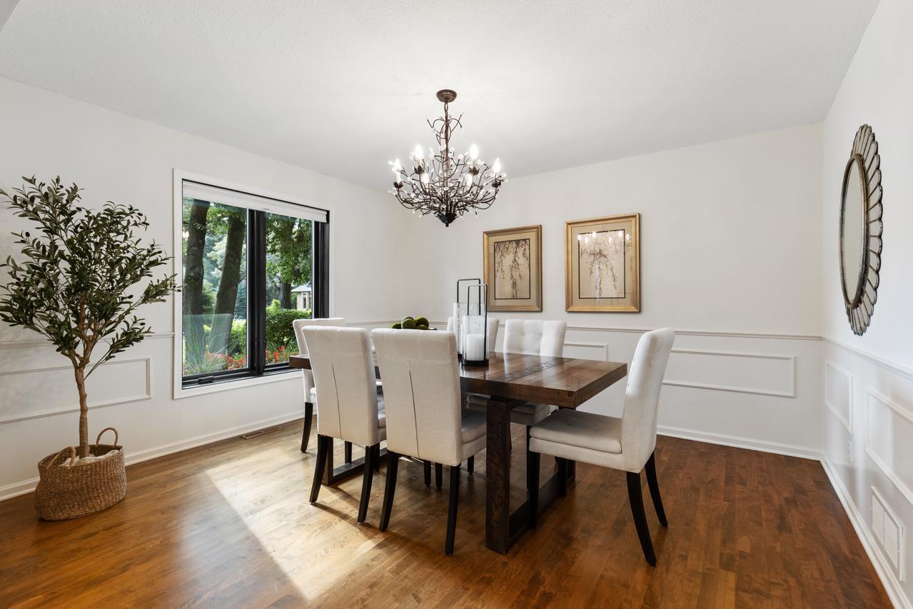 14930 Richards Drive W