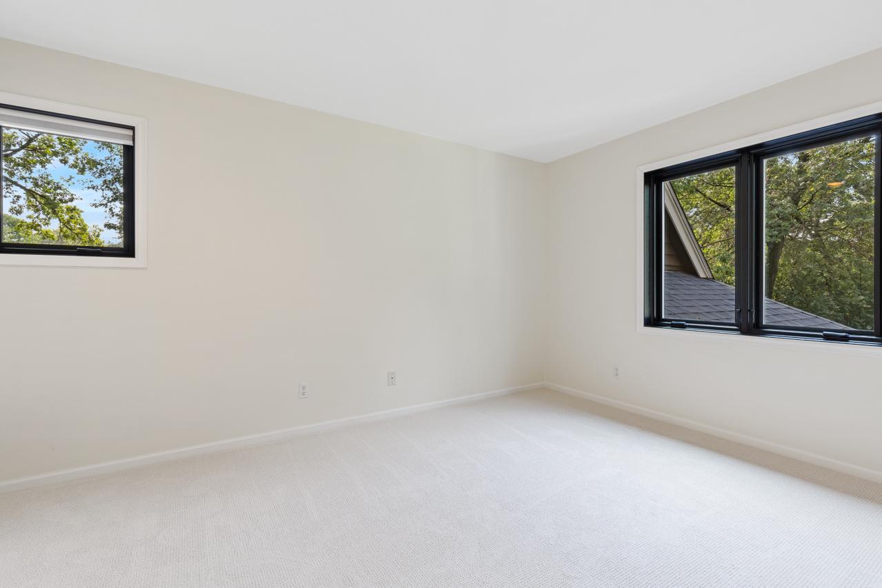 14930 Richards Drive W