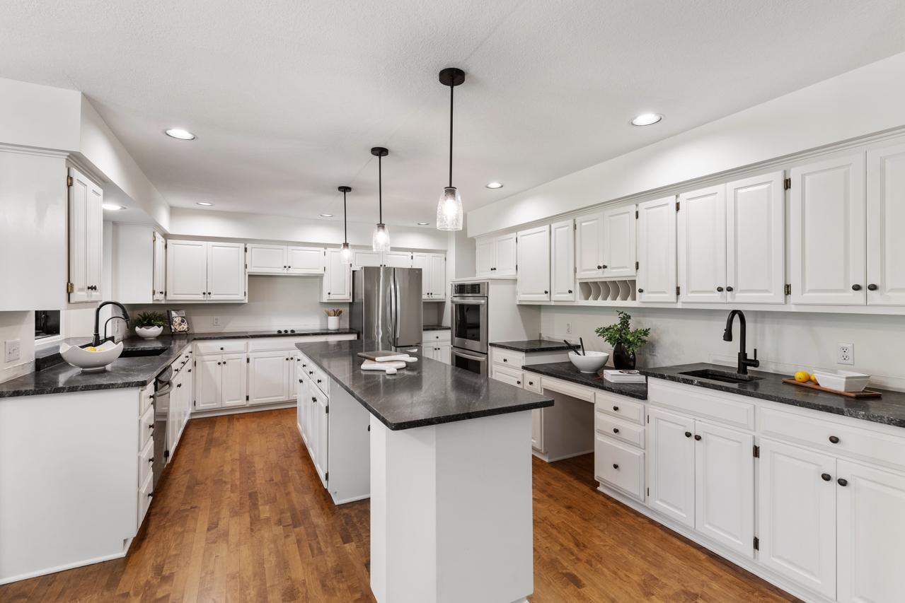 14930 Richards Drive W