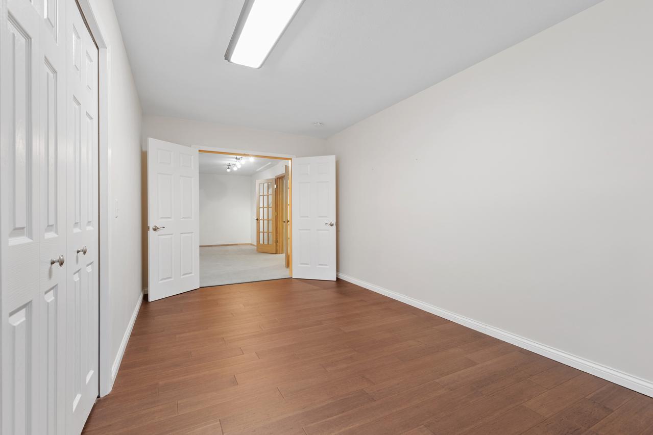 14930 Richards Drive W