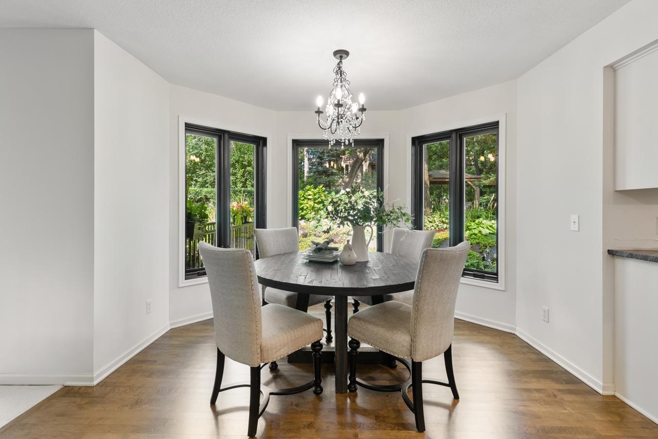 14930 Richards Drive W