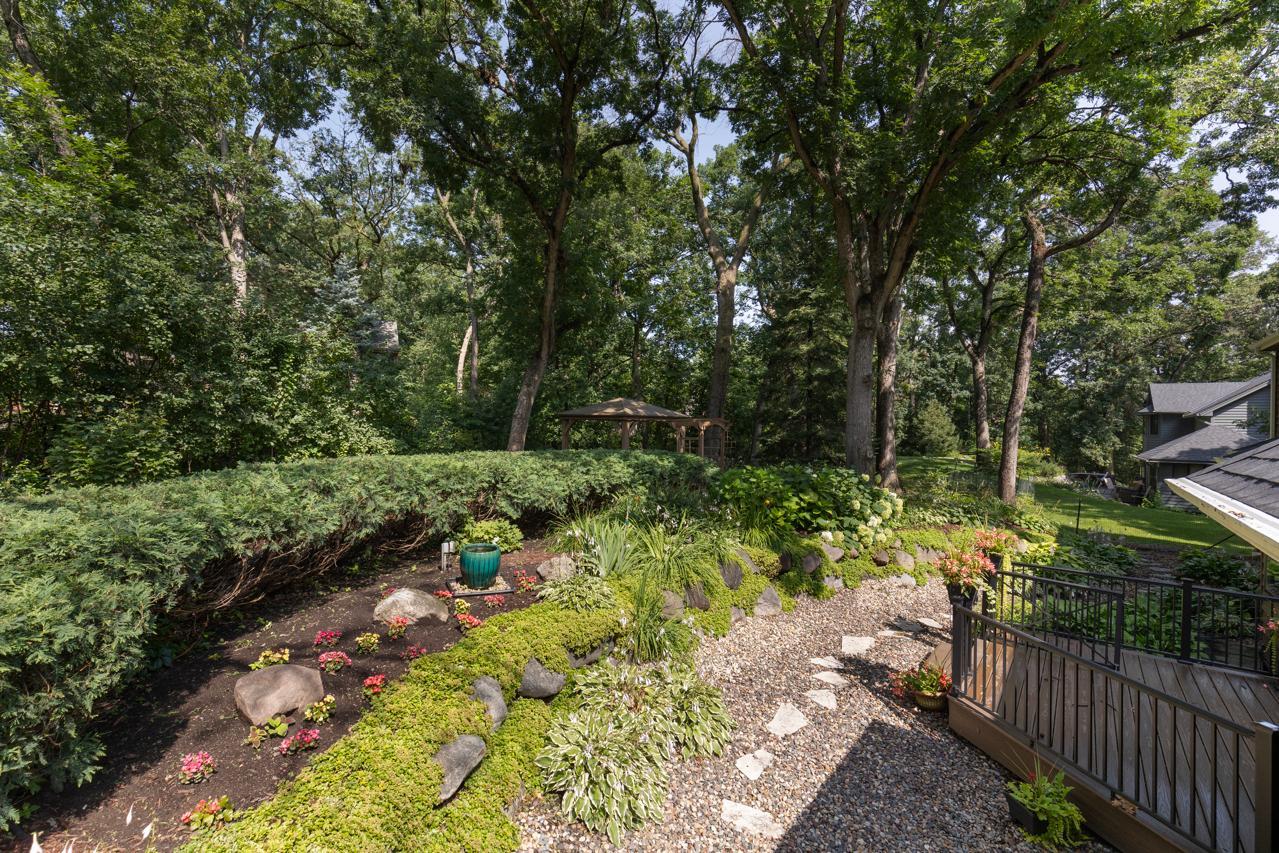 14930 Richards Drive W