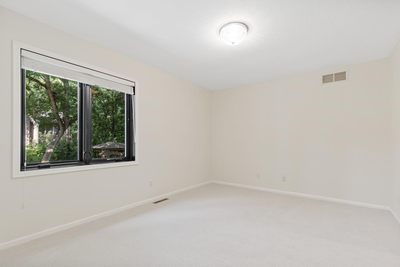 14930 Richards Drive W