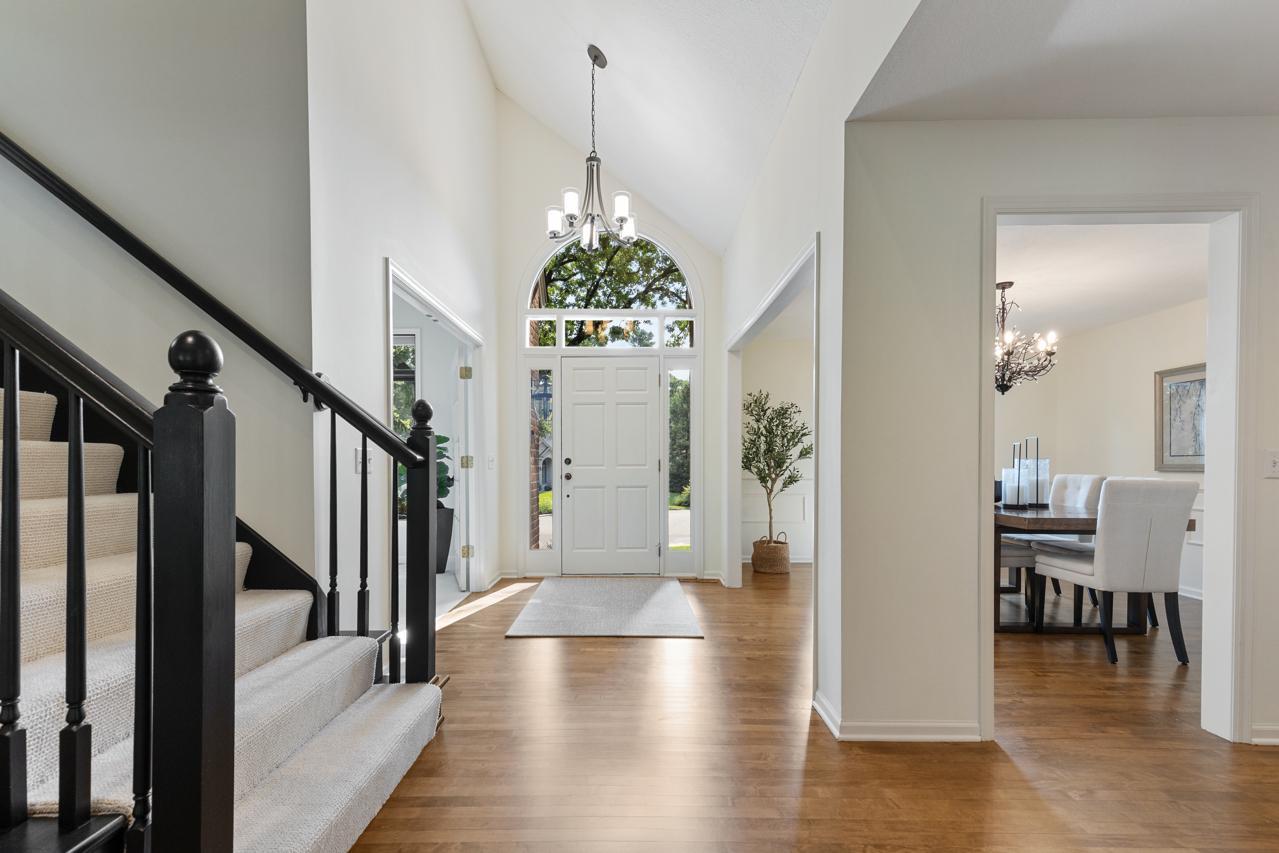 14930 Richards Drive W