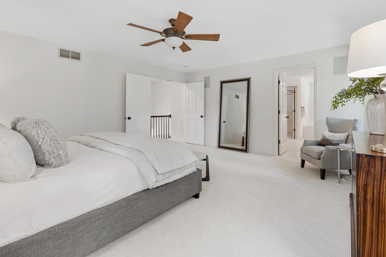 14930 Richards Drive W