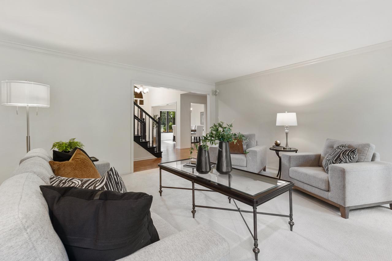 14930 Richards Drive W